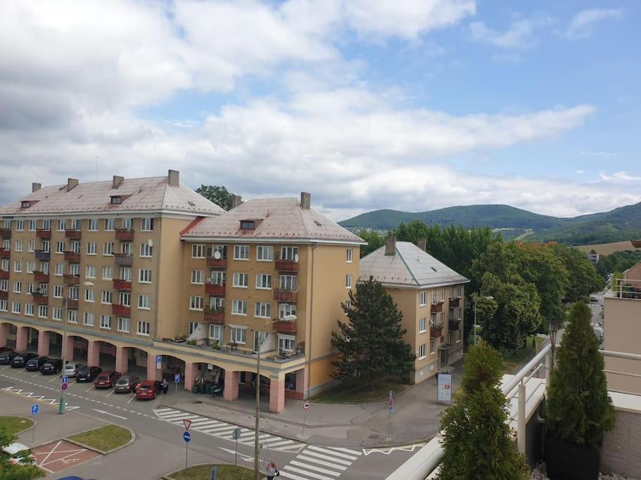 Apartament Mezonetovy V Centre Novej Dubnice