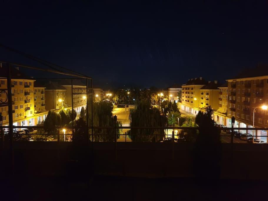 Mezonetovy V Centre Novej Dubnice Ilava